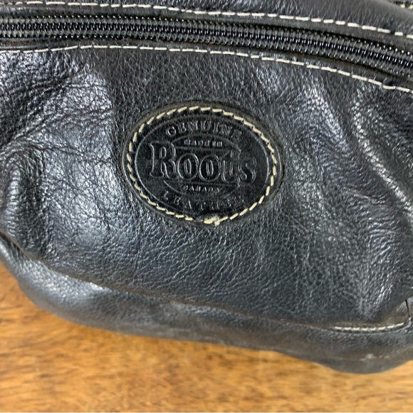Vintage made in Canada Roots small leather backpack - Picture 6 of 10